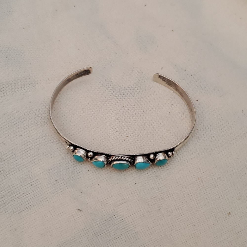 Precious Turquoise Stone Silver Bracelet